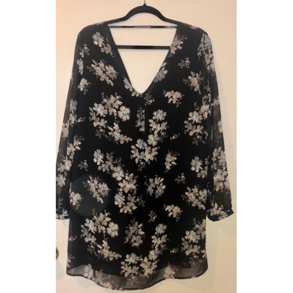 Floral shift dress